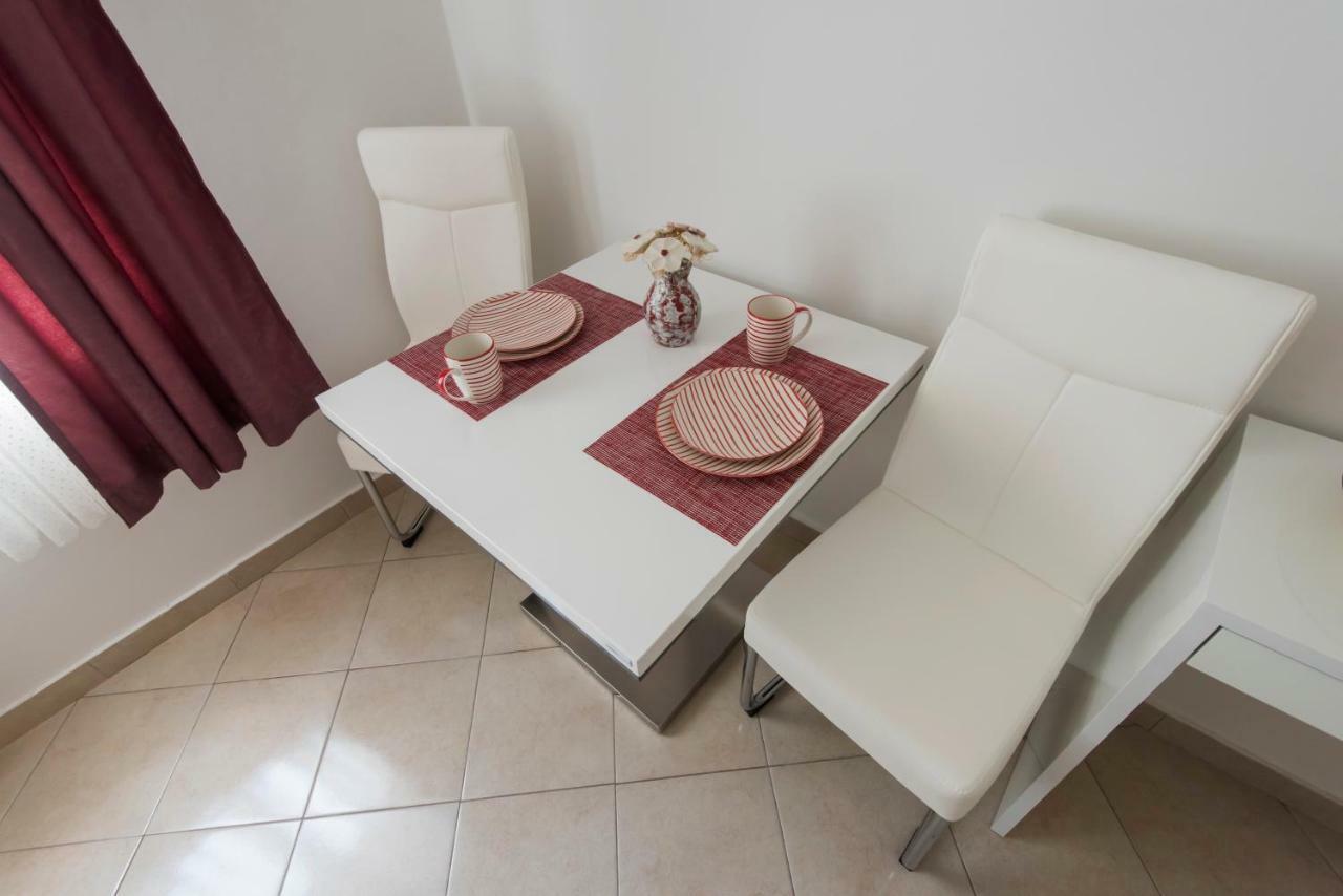 T&M Apartment With Parking In The Old Town Zadar Eksteriør bilde