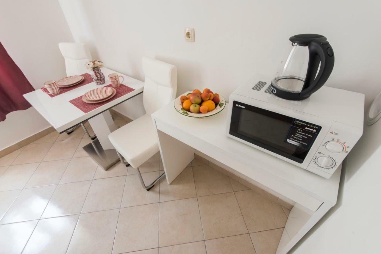 T&M Apartment With Parking In The Old Town Zadar Eksteriør bilde