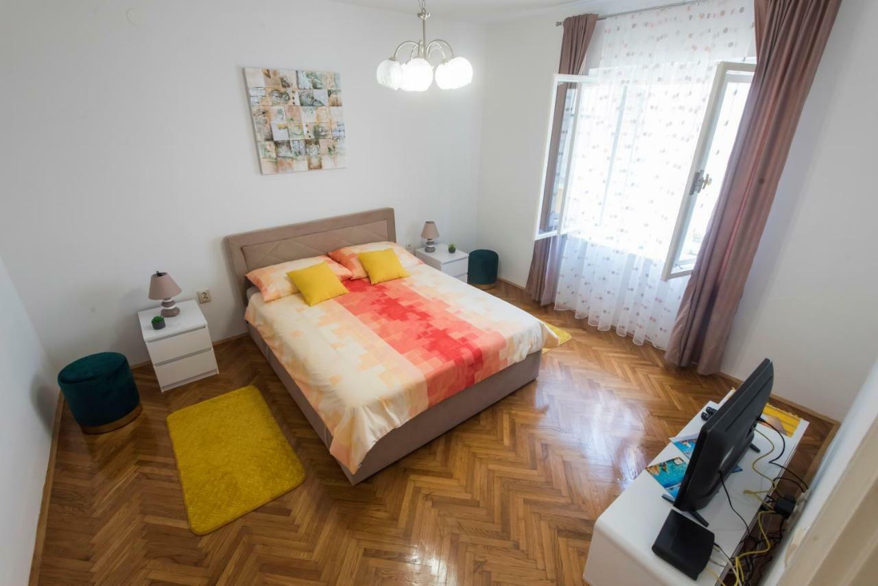 T&M Apartment With Parking In The Old Town Zadar Eksteriør bilde